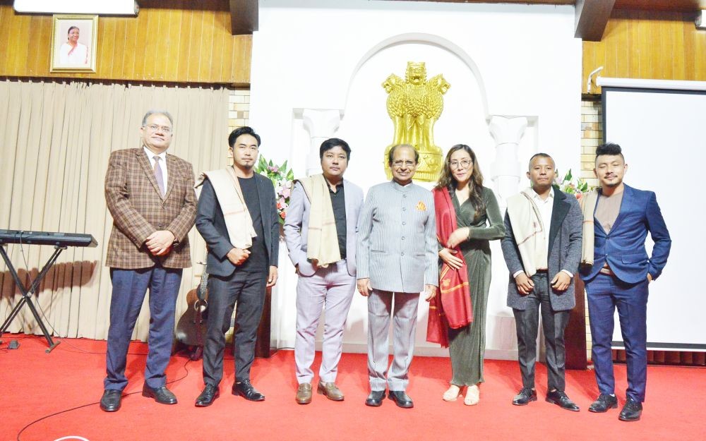 Governor Prof Jagdish Mukhi and Chief Secretary J Alam with the awardees at the Raj Bhavan, Kohima on September 27. (Photo Courtesy: PRO Raj Bhavan)